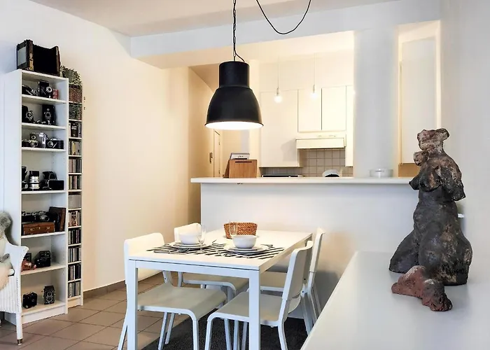 Awesome Apartment In Knokke-Heist With Kitchen