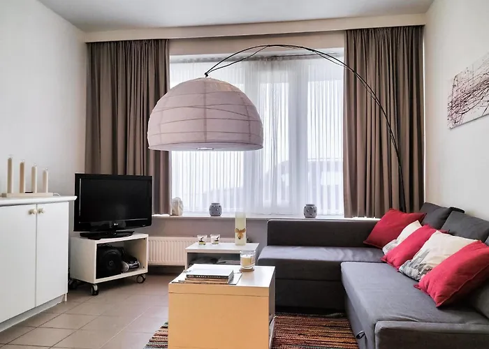 Awesome Apartment In Knokke-Heist With Kitchen